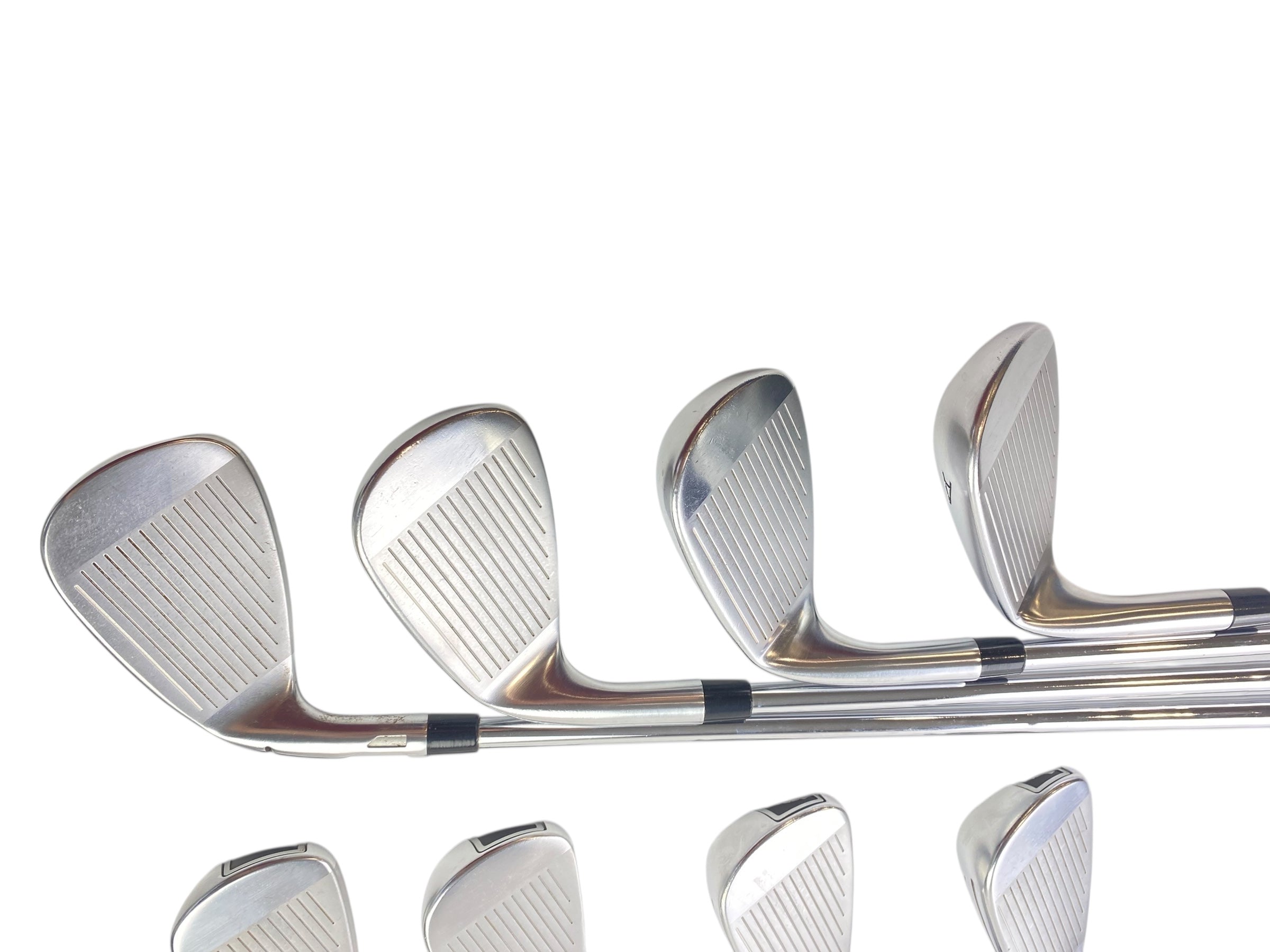 Taylormade Qi Irons / 4-GW / Stiff Flex