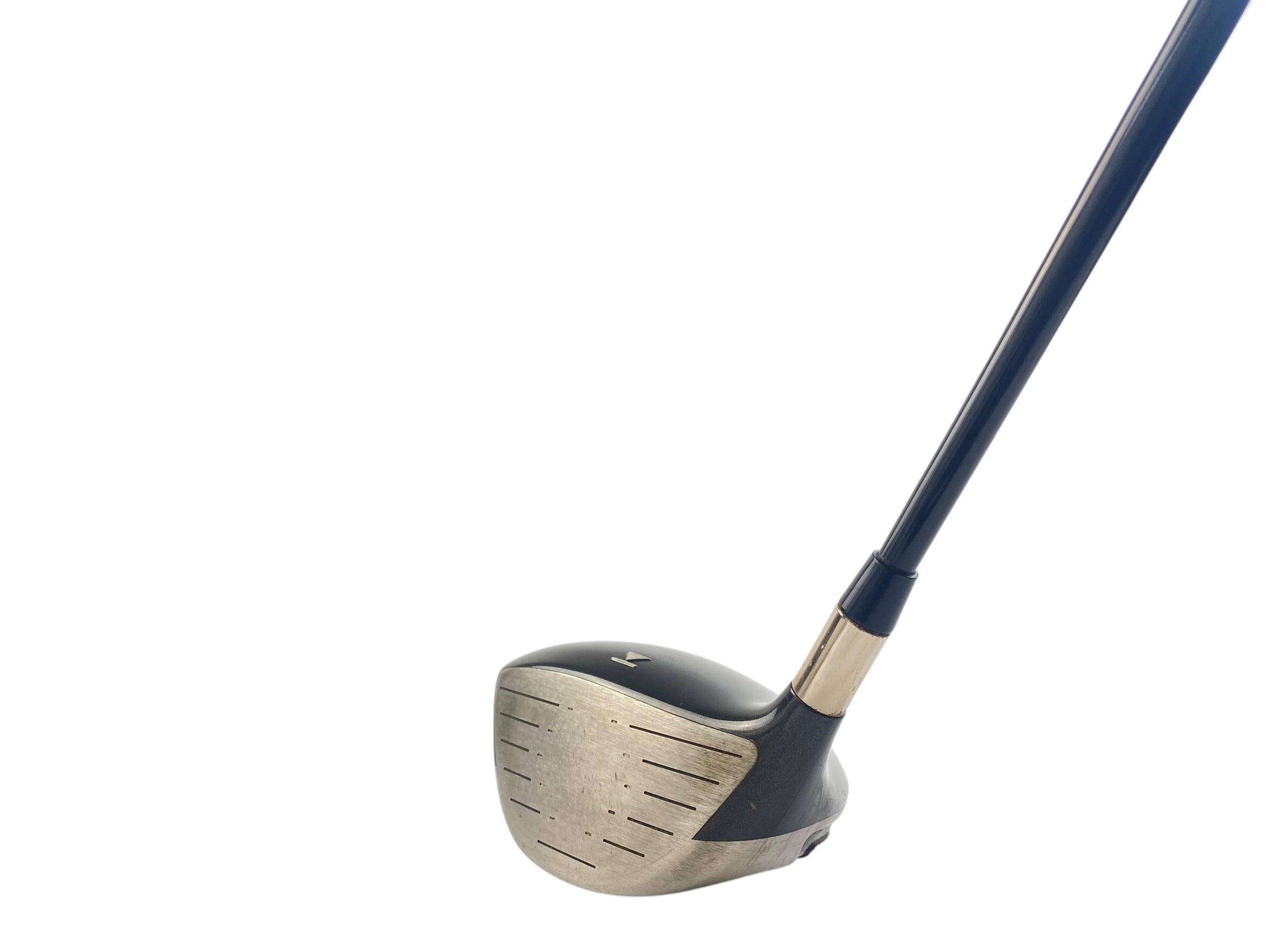 Titeist 905T Driver / 9.5 Degree / Stiff Flex